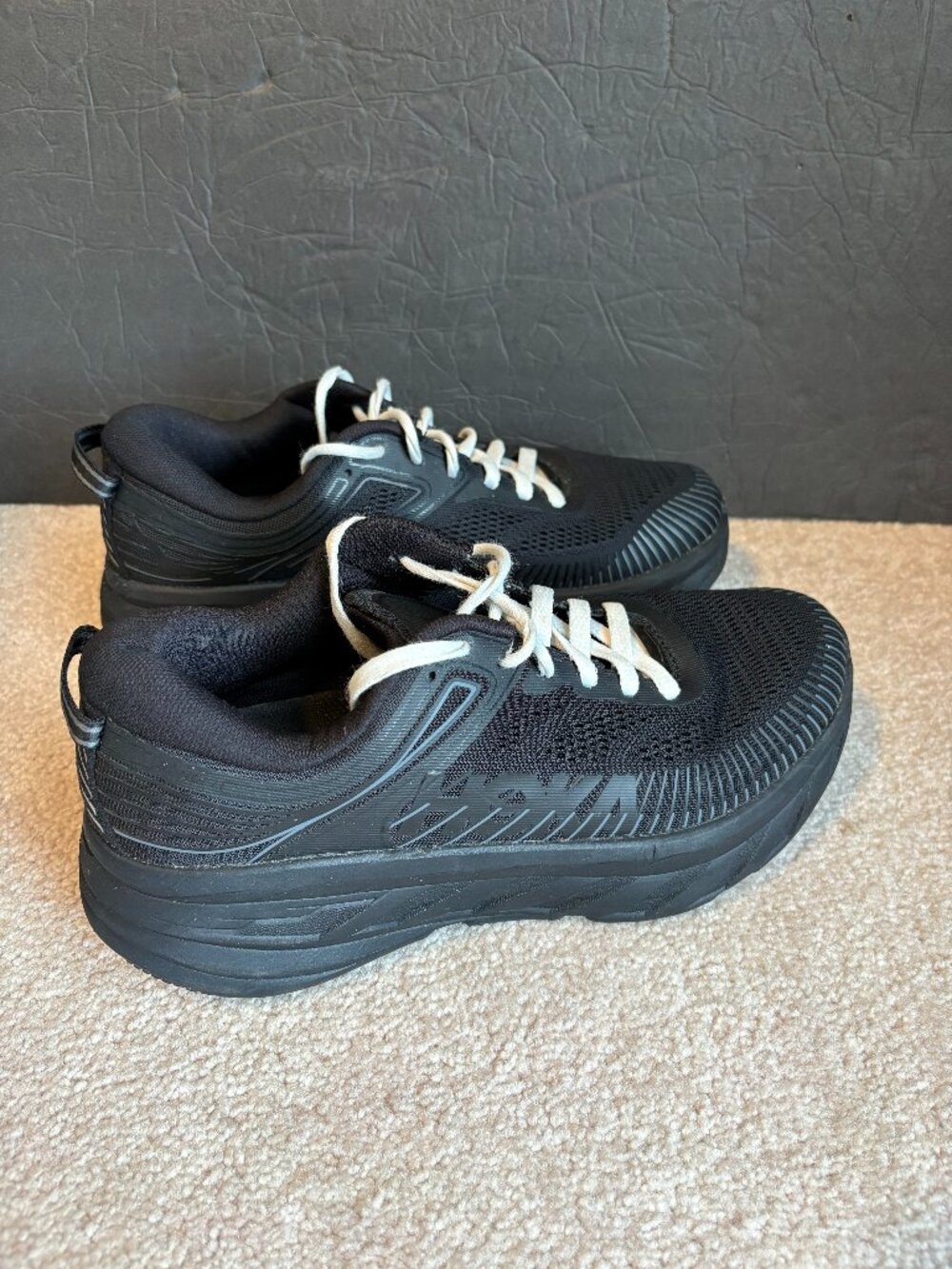 Hoka One One Women's Running Shoes Size 9.5 W Bondi 7 Triple Black 1110519